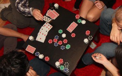 Una partida de póker como denuncia de la pobreza